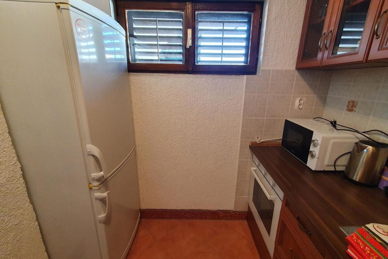 Gradinje Apartment Mirella For 6 Persons Located In Central Istria מראה חיצוני תמונה